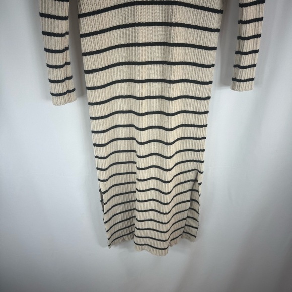 Zesica V -Neck Elegant Cream and Black Striped Long Sleeve Dress Size:M - Picture 10 of 15